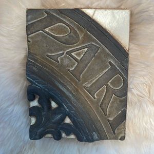 Sid Dickens tile T–41  PARIS